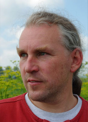 Dr. Bernd Horneburg