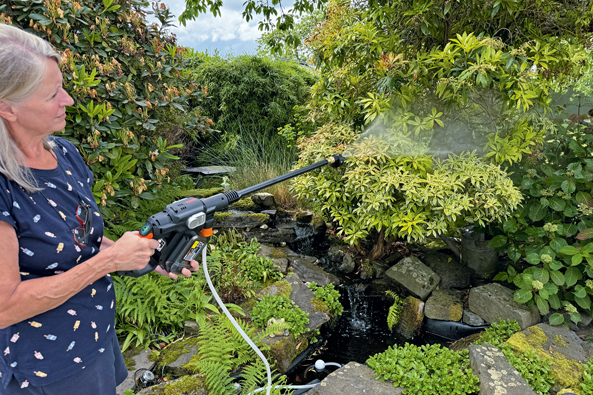 Nitro HydroShot WG633E von Worx