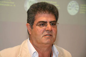 Dr. Anwar Hadeed