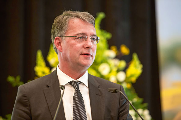 Staatssekretär Gunther Adler