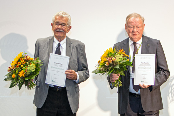 Neue Ehrenmitglieder: Jürgen Sheldon (l.) und Peter Paschke